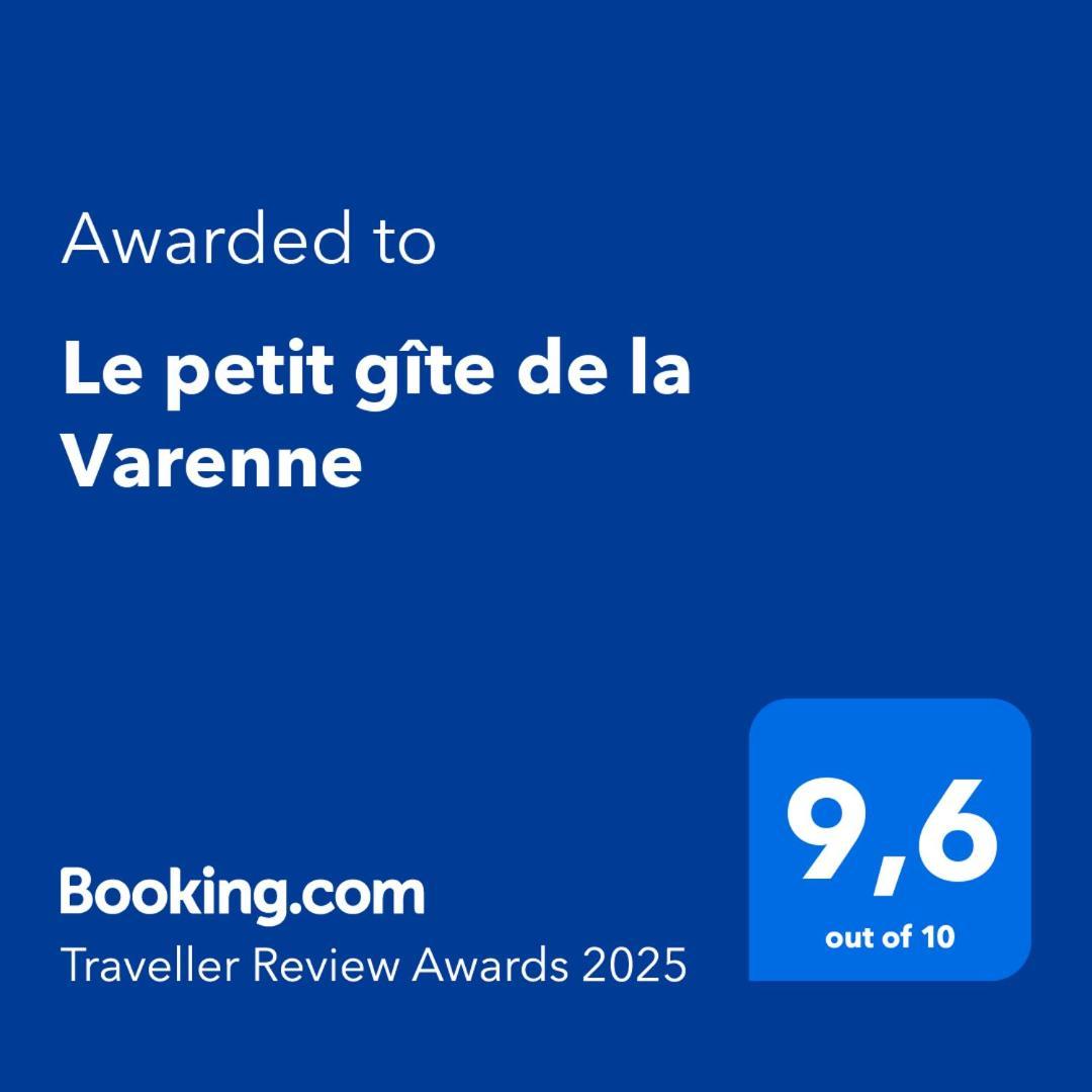 Le Petit Gite De La Varenne Saint-Hellier Екстер'єр фото